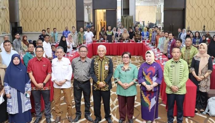 3e857c7b 9871 4f4b 9e33 d028938cb5f8