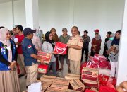 Dinas Sosial Sultra Bantu Warga Korban Banjir di Bombana