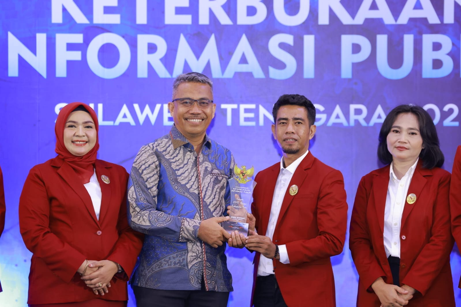 4a0f4d07 d810 4864 8fac 8e15a9163285