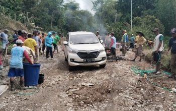 Jalan Rusak Parah, Karang Taruna Kecamatan Porehu Desak Pemprov Sultra Segera Perbaiki