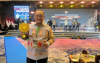 Bombana Raih Kategori Utama UHC Awards 2026. Ini Kata Bupati Bombana