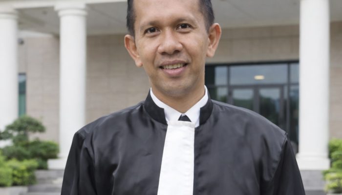 Hari Bahagia Bustaman, Pengacara yang Dikenal Dekat dengan Masyarakat