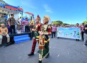 Bombana Tampil Memukau di Pawai Budaya HUT Sultra ke-62, Perkuat Identitas dan Diplomasi Budaya Daerah