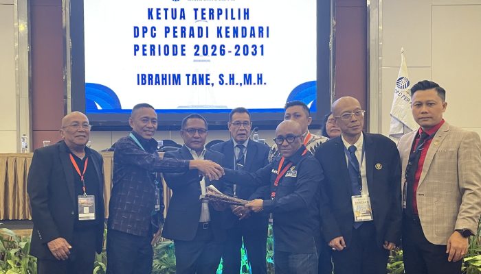 Aklamasi Penuh Dukungan, Ibrahim Taane Pimpin DPC PERADI Kendari Periode 2026–2031